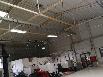Mytí skladu schwerfitting touškov